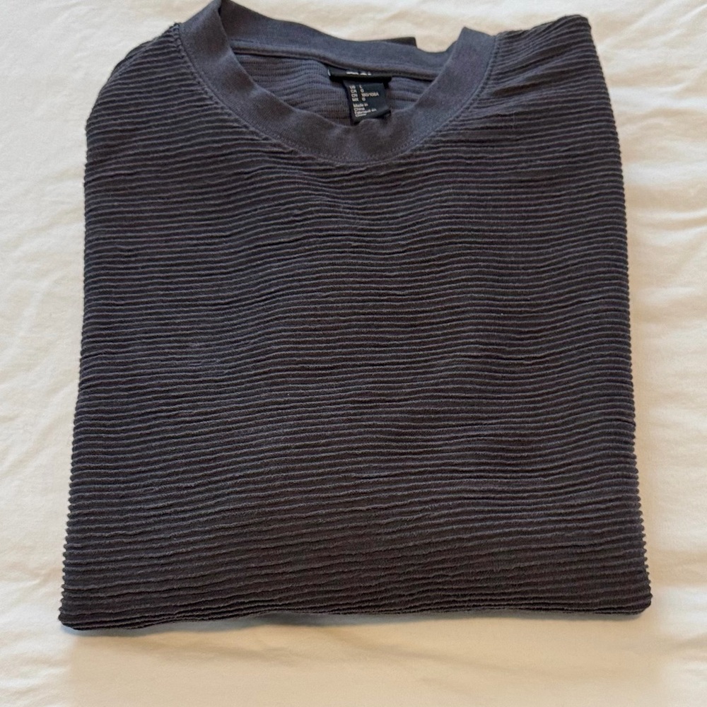 H&M Men's Charcoal Crewneck Sweater Large - Picture 5 of 5